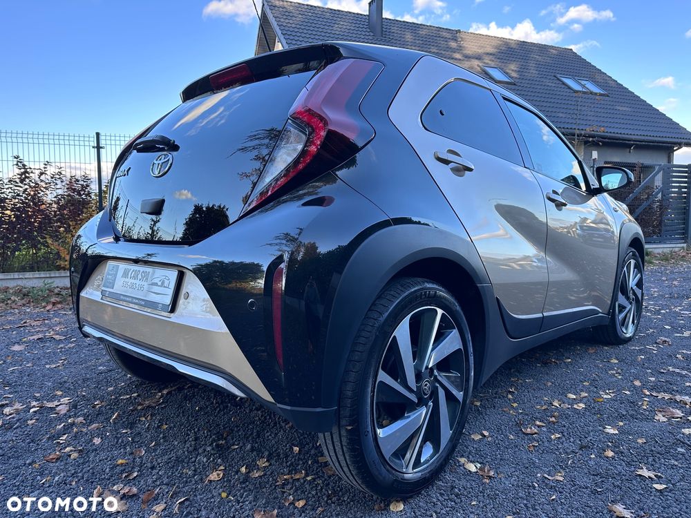 Toyota Aygo X 1.0 VVT-i Executive CVT - 17