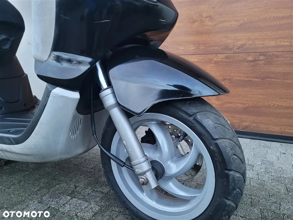 Piaggio FLY - 23