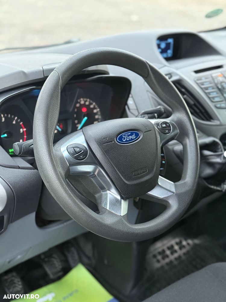 Ford Transit - 15