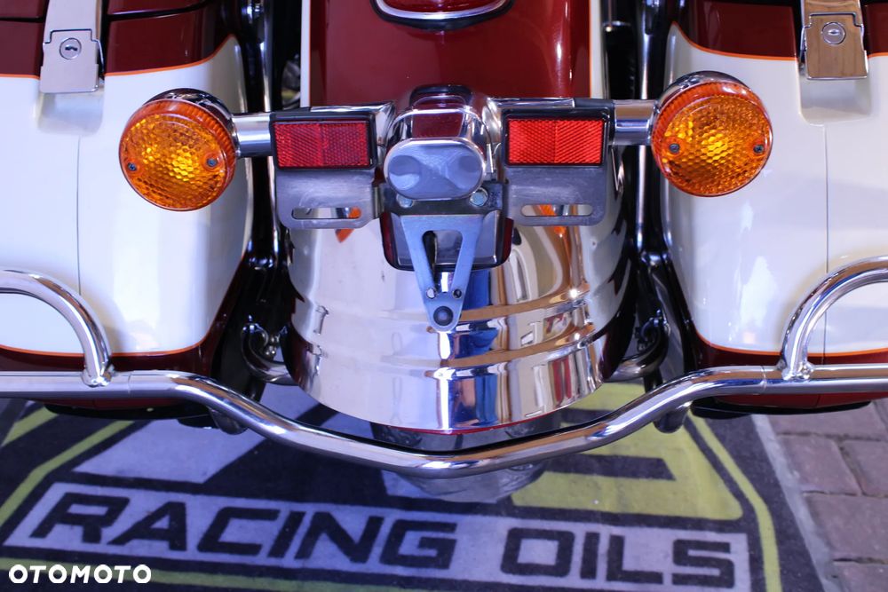 Honda GL - 16