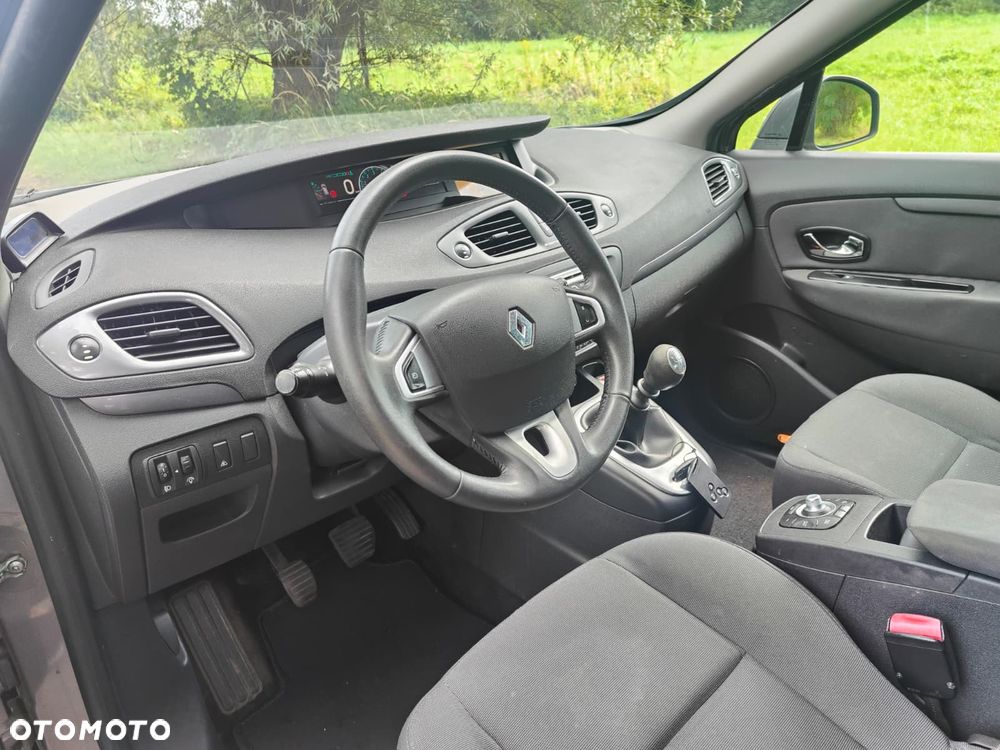 Renault Grand Scenic Energy dCi 110 Start & Stop Dynamique - 13