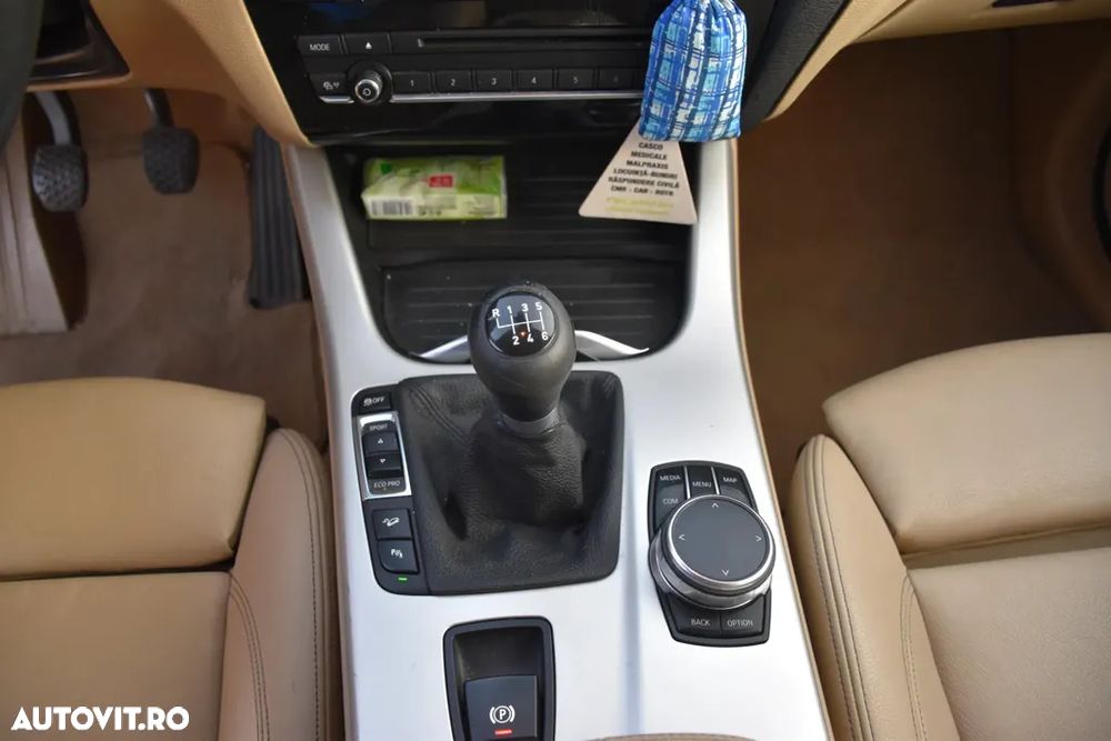 BMW X3 xDrive20d - 11