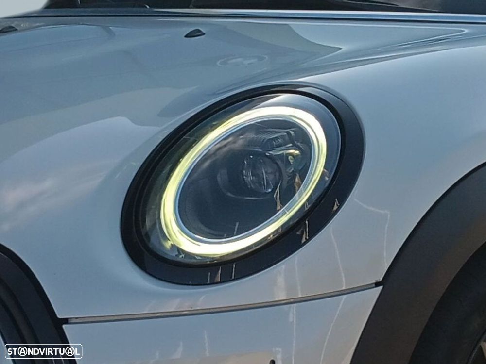MINI 5 Portas Cooper Auto - 3