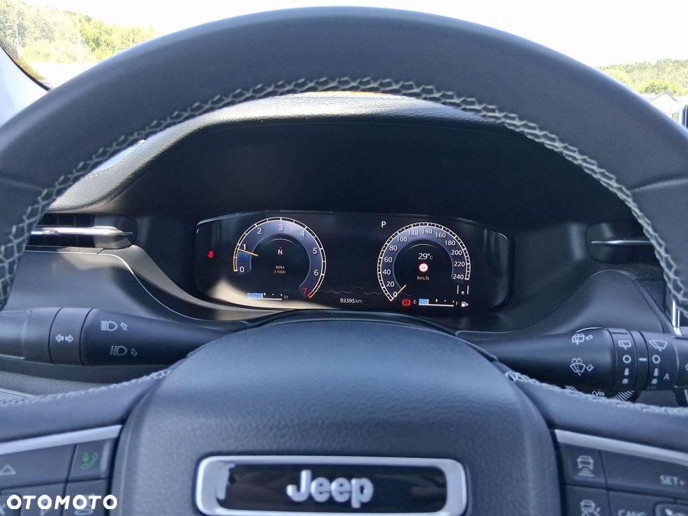 Jeep Compass - 18