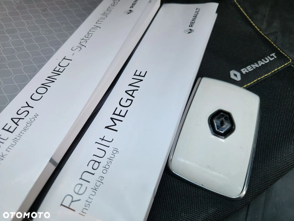Renault Megane 1.3 TCe FAP Limited EDC - 22