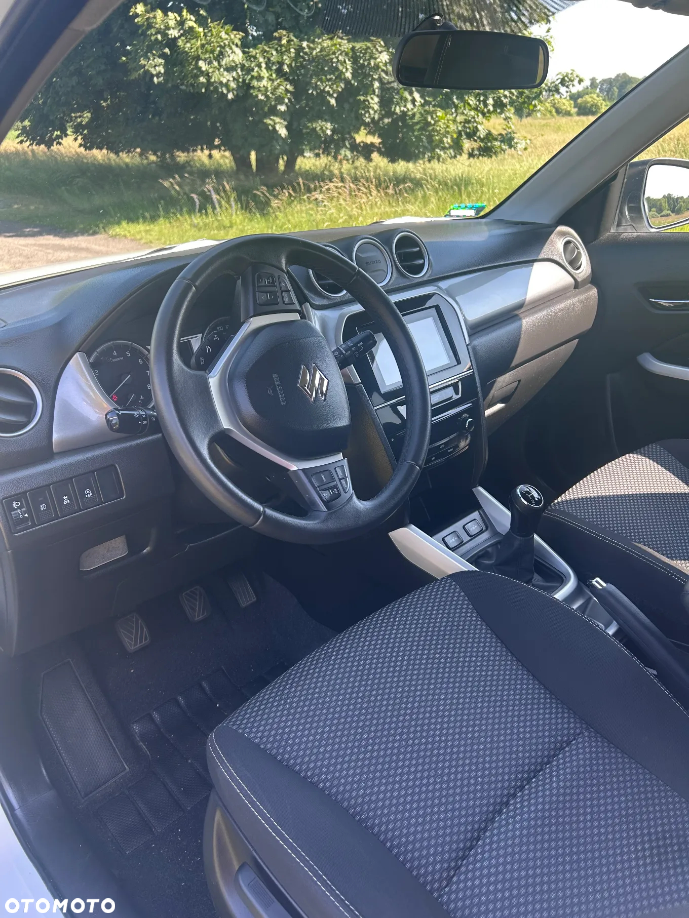 Suzuki Vitara 1.6 Premium 2WD - 9