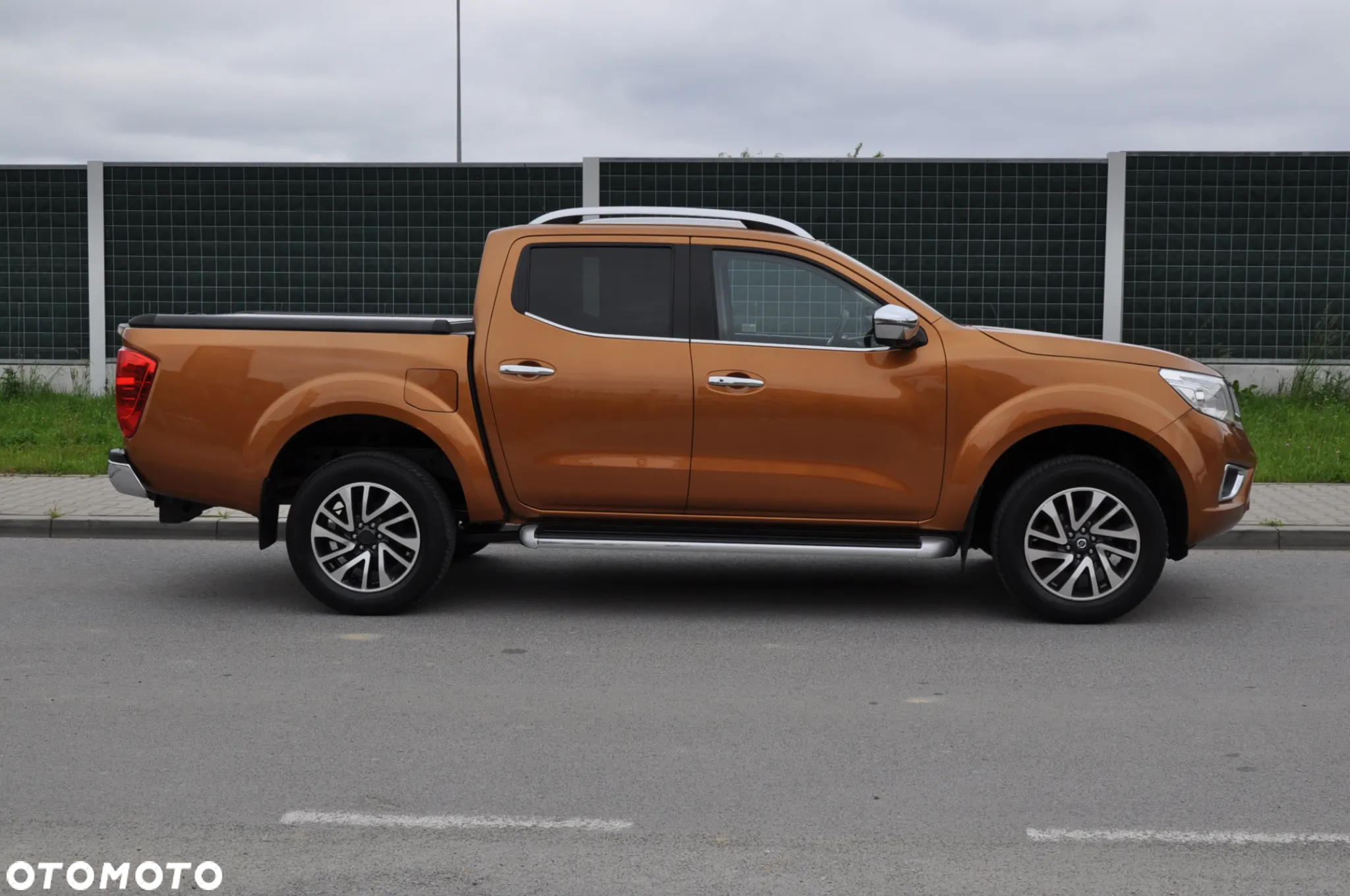 Nissan Navara - 12