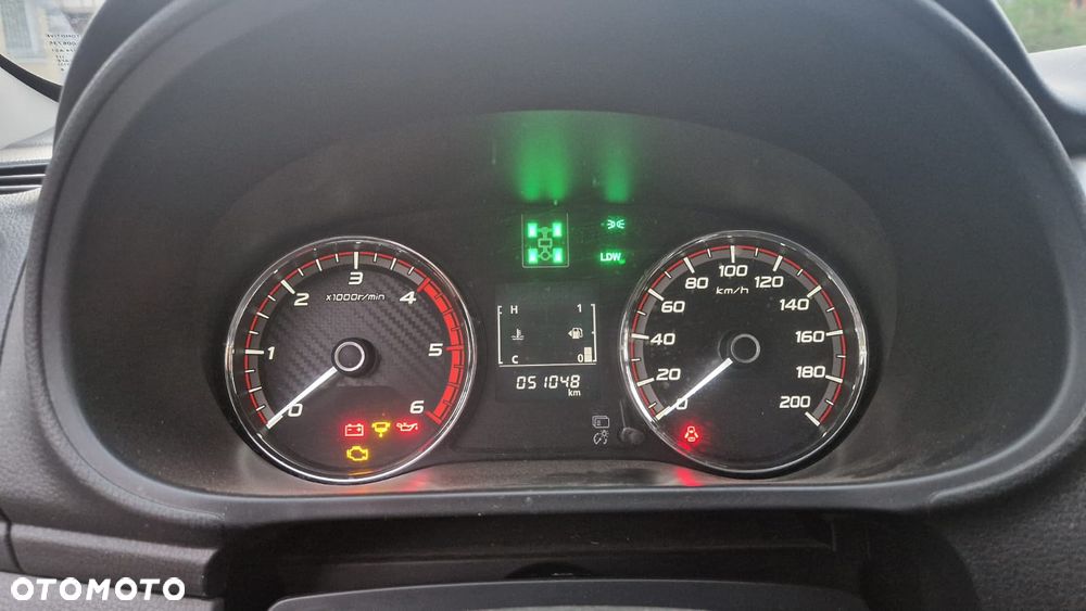 Mitsubishi L200 2.4 d DC Intense Plus EU6 - 8