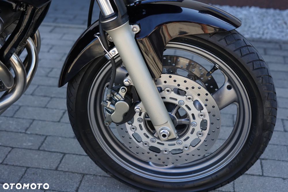 Yamaha XJ - 16
