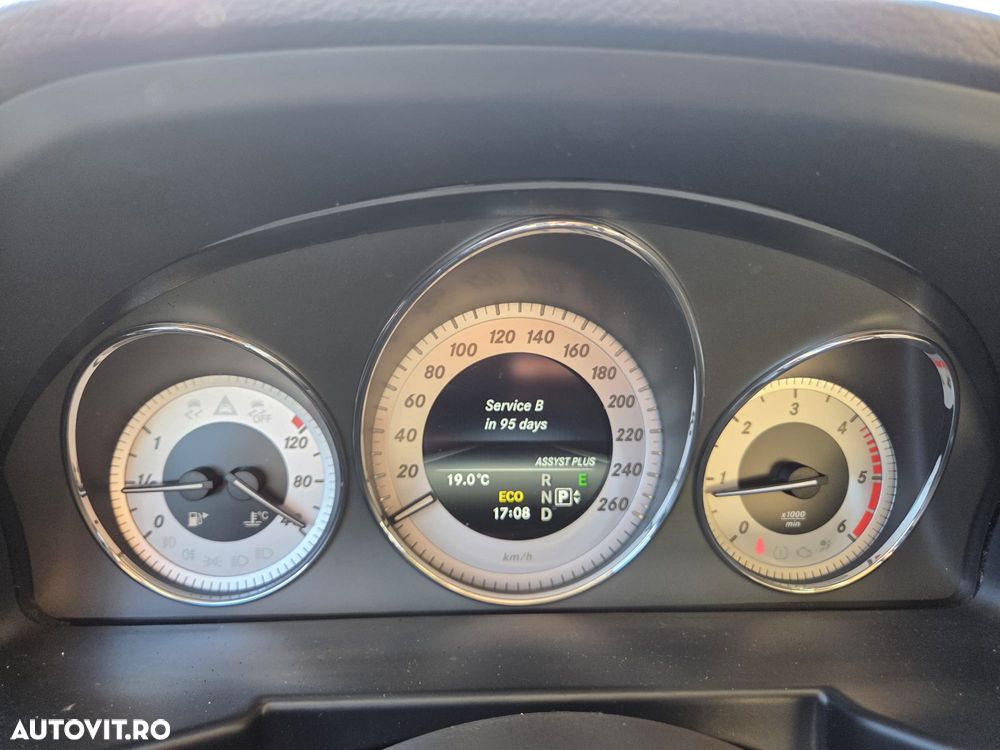 Mercedes-Benz GLK 220 CDI 4MATIC (BlueEFFICIENCY) 7G-TRONIC - 31