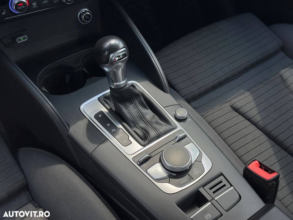 Audi A3 Limuzina 1.4 TFSI COD ultra S tronic Design - 21