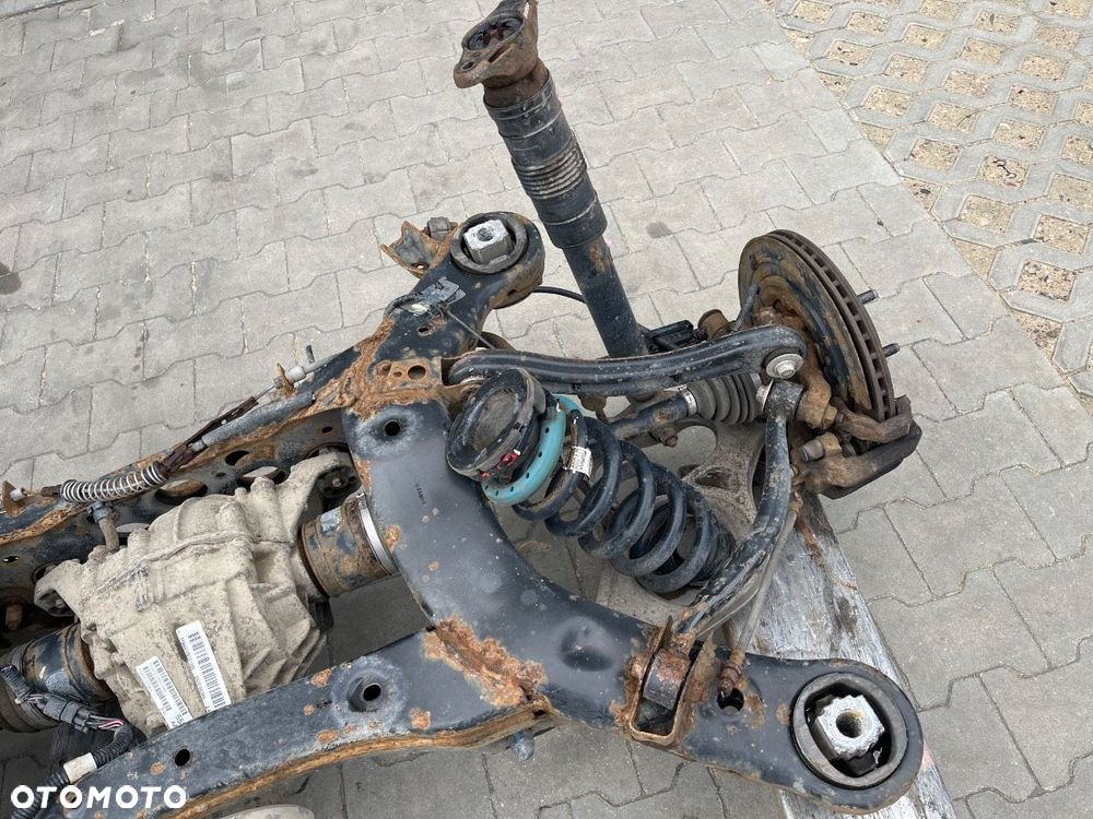 WÓZEK BELKA ZAWIESZENIA TYŁ SANKI PÓŁÓŚ DYFER JEEP GRAND CHEROKEE IV WK2 - 5