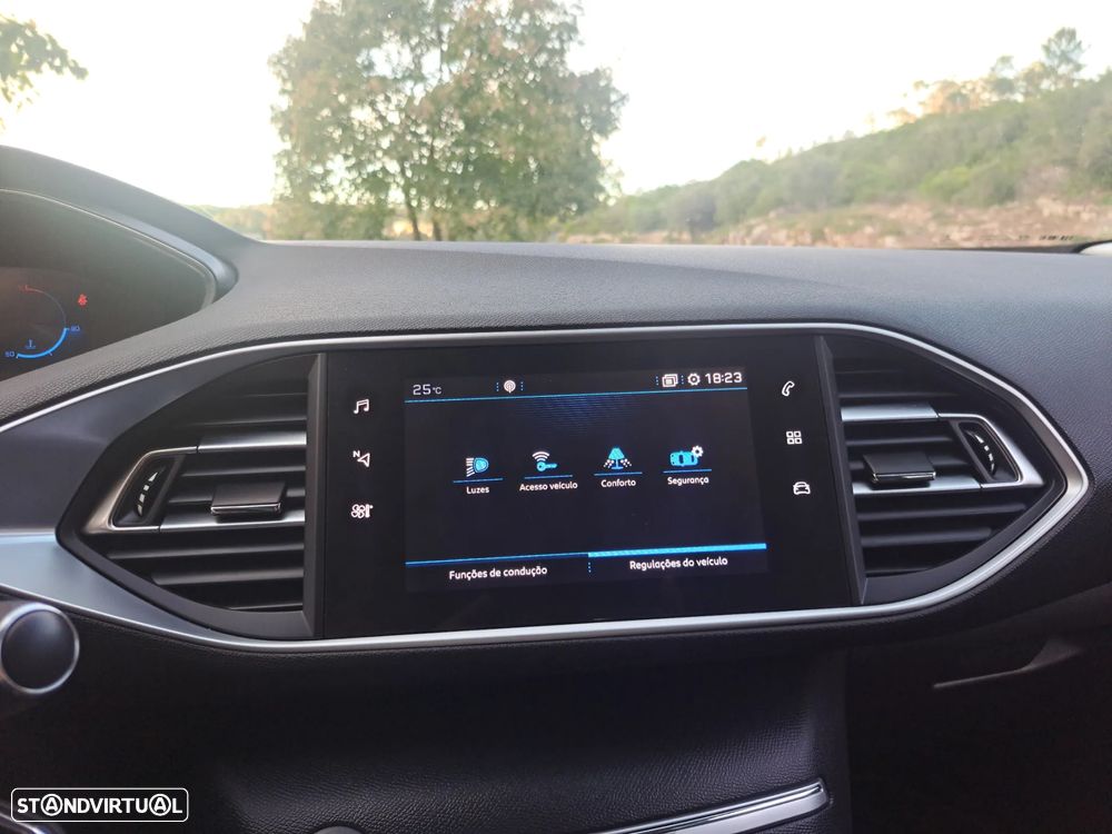 Peugeot 308 1.5 BlueHDi Allure - 25