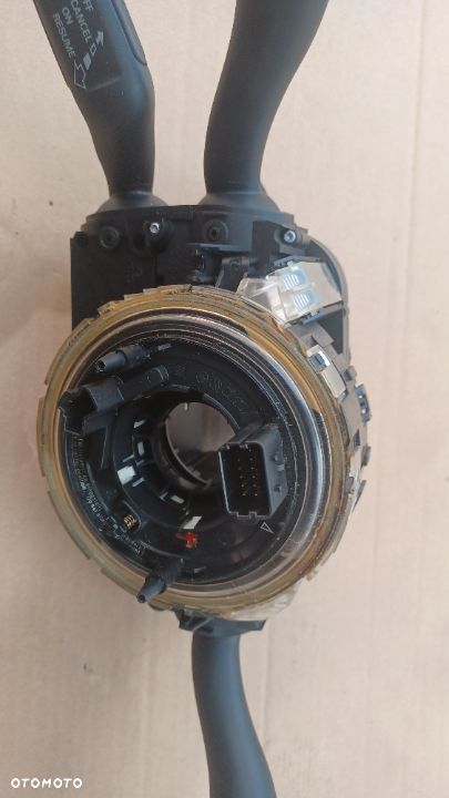 PRZEŁĄCZNIK TAŚMA SEAT EXEO 8E0953549Q - 3