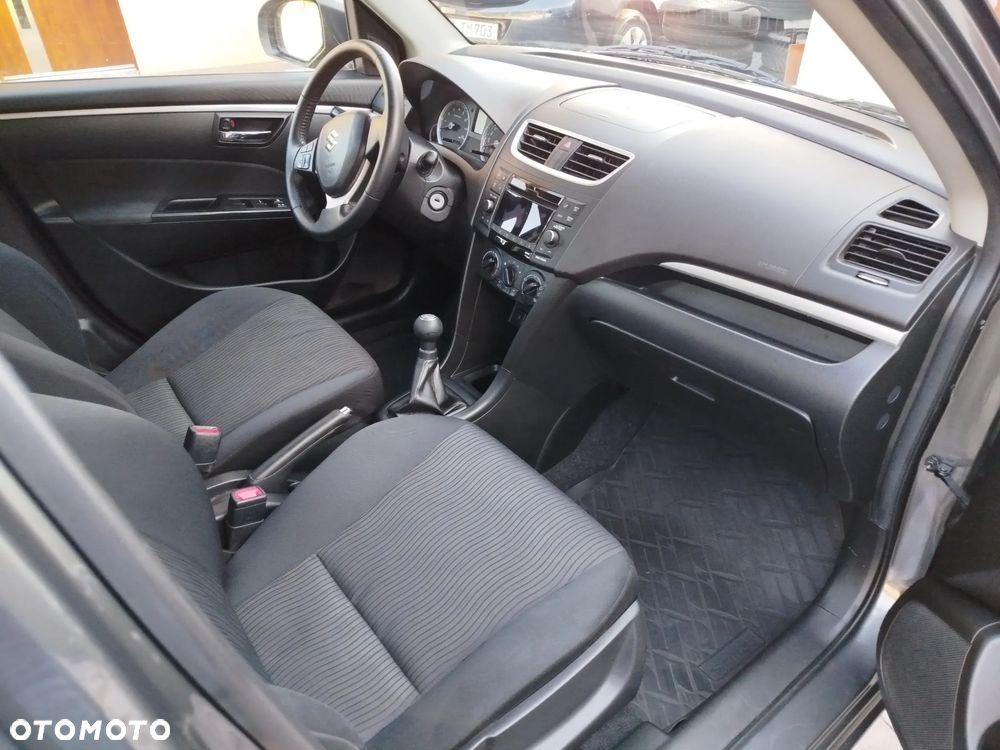 Suzuki Swift 1.2 4x4 Club - 6