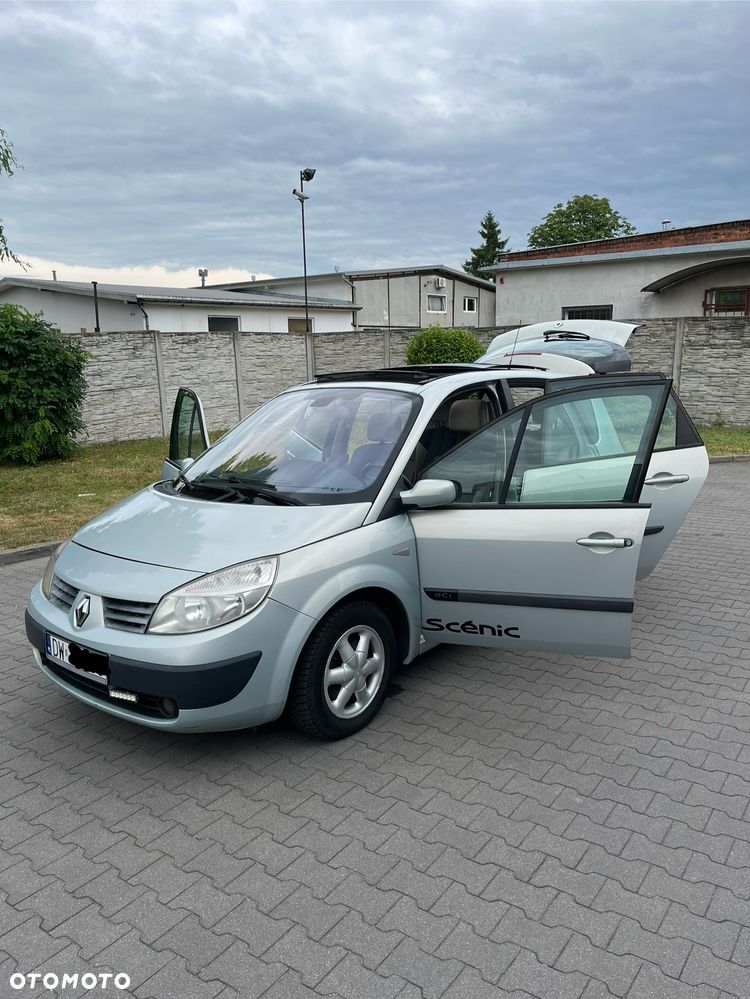 Renault Scenic 1.5d Ci Confort Privilege - 9