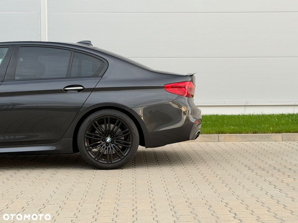 BMW Seria 5 540i M Sport sport - 13