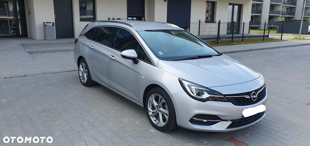 Opel Astra 1.5 D Start/Stop Sports Tourer Business Elegance - 3