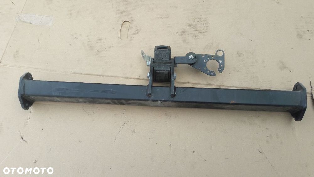 HAK HOLOWNICZY WPINANY AUDI A4 A5 B9 GDW 2131T60 - 4