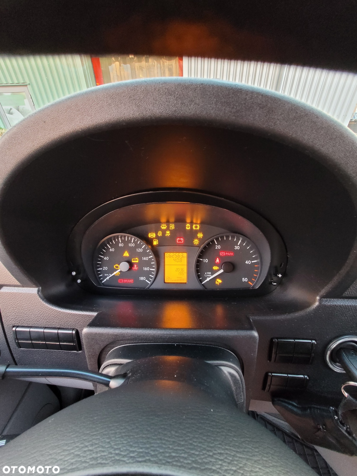 Mercedes-Benz SPRINTER - 20