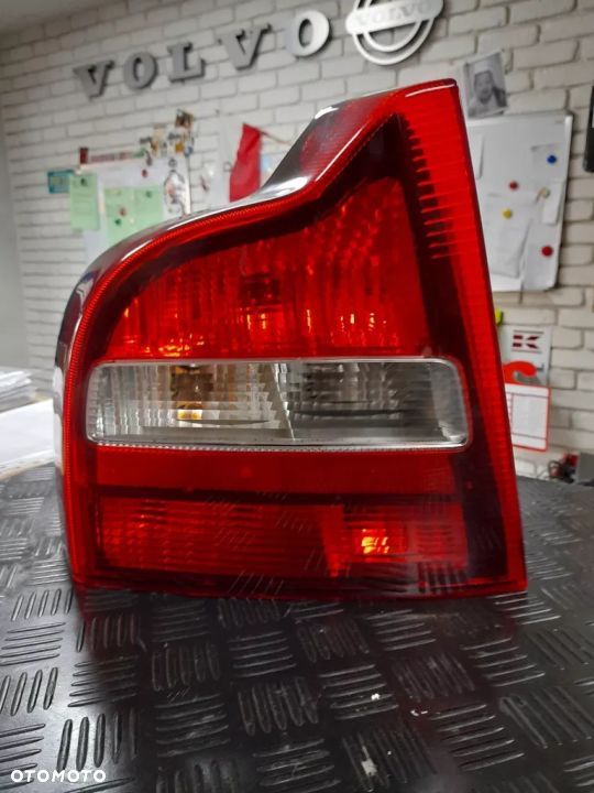 VOLVO S80 1998-2003 lampa tylna ideał - 1