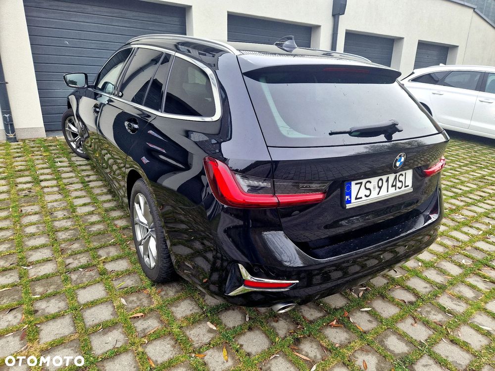 BMW Seria 3 320d xDrive Luxury Line - 6