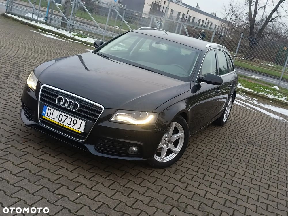 Audi A4 Avant 2.0 TDI DPF Ambiente - 4
