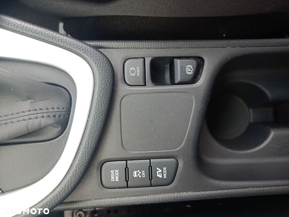 Toyota Yaris Hybrid 1.5 Comfort - 23