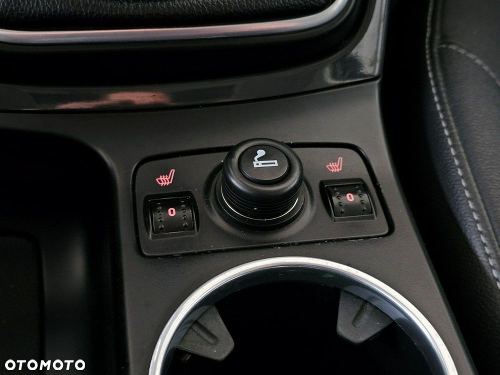 Ford Kuga - 23