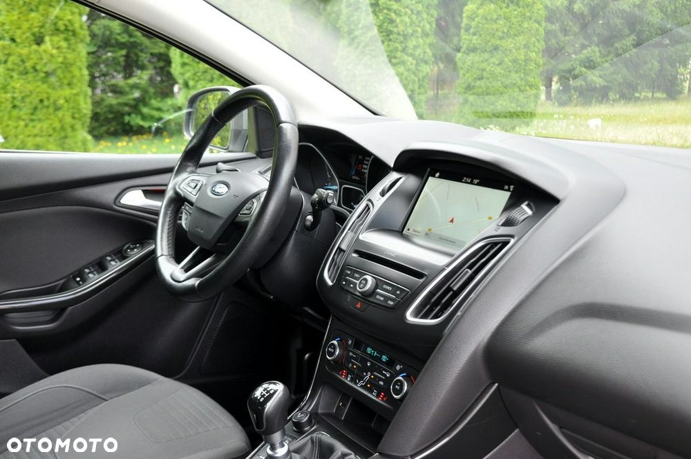 Ford Focus - 18