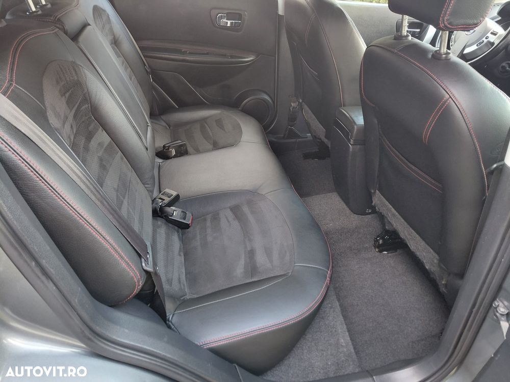 Nissan Qashqai 1.6 dCi DPF acenta - 9