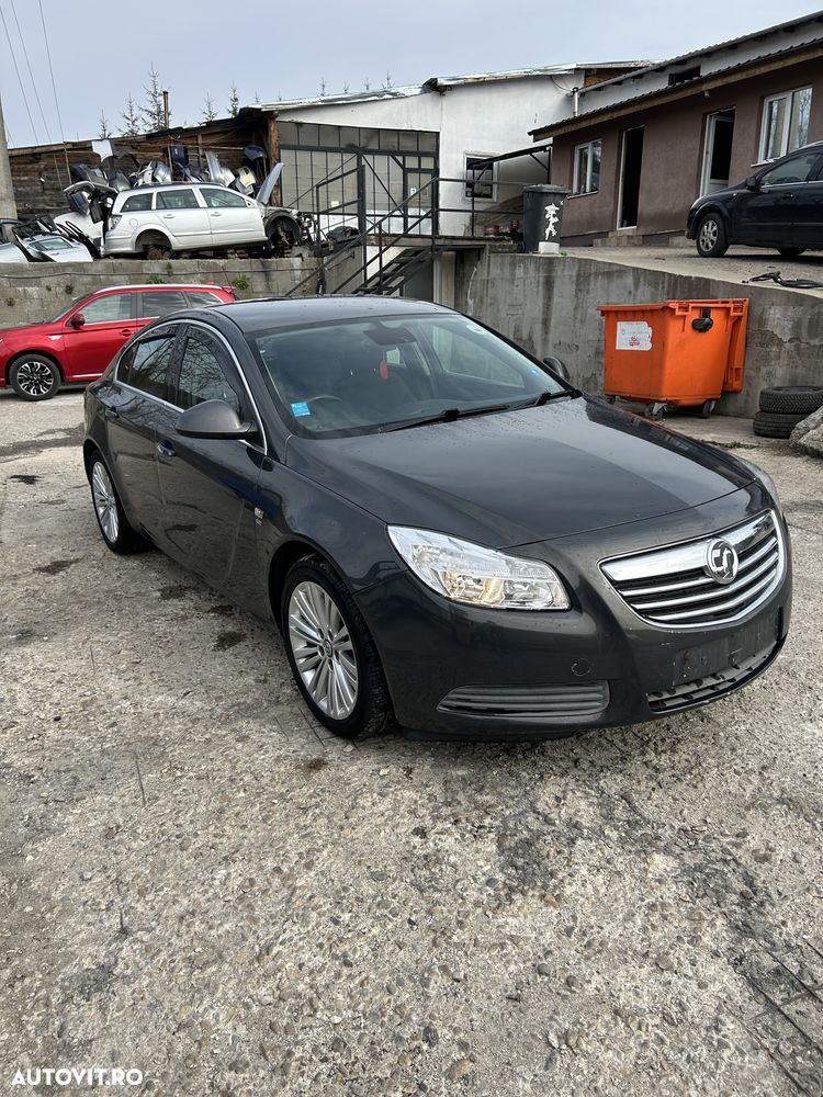 Aripa Opel Insignia - 1