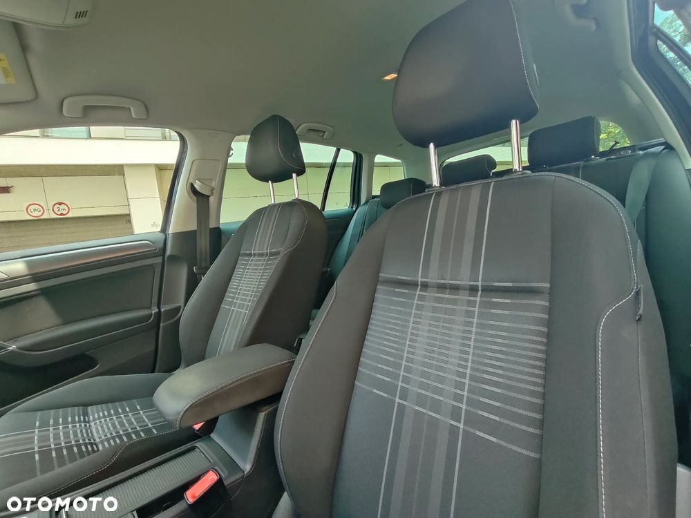 Volkswagen Golf 1.6 TDI BlueMotion Trendline - 20