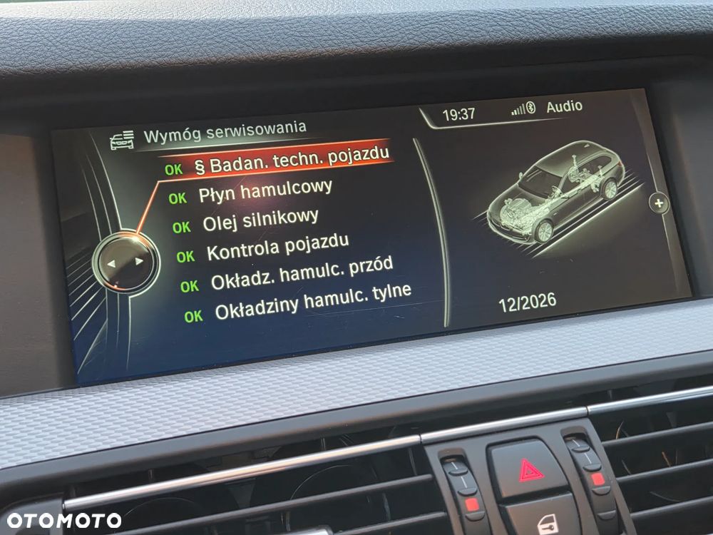 BMW Seria 5 535d xDrive - 36