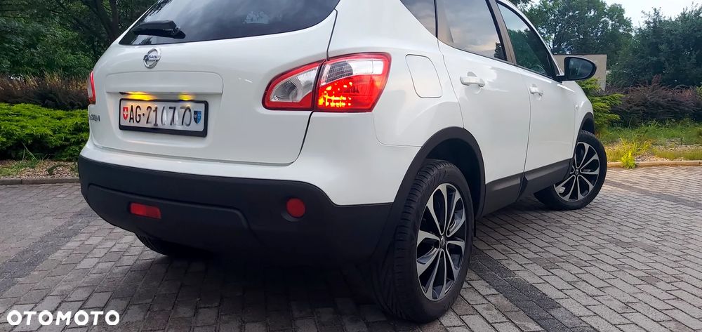 Nissan Qashqai 1.6 360 - 21