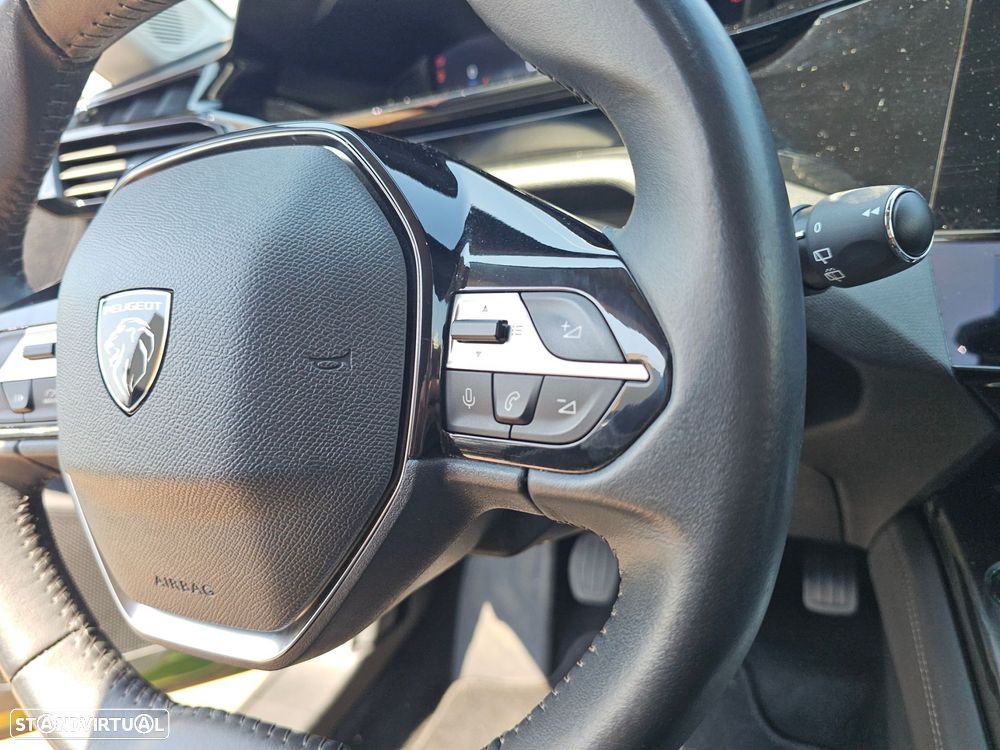 Peugeot 308 1.2 PureTech Allure - 26