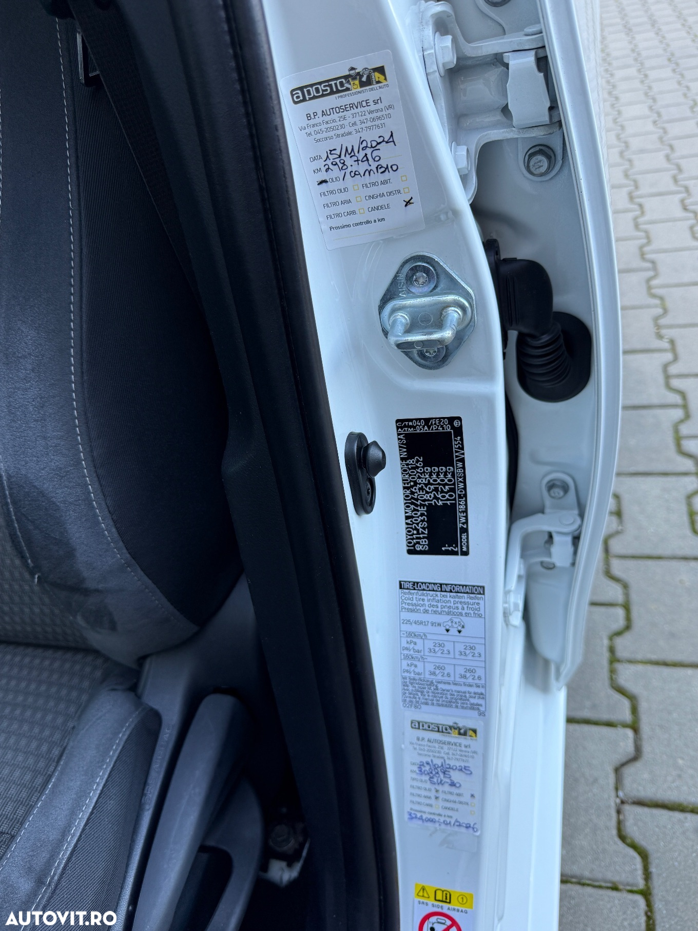 Toyota Auris 1.8 VVT-i Hybrid Automatik Comfort - 39