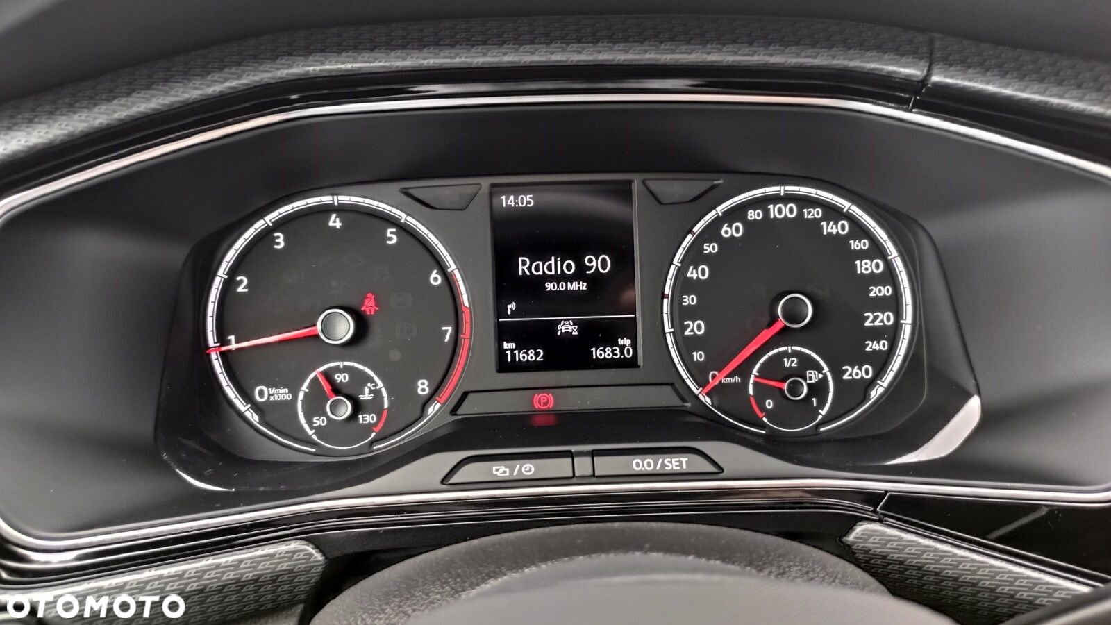 Volkswagen T-Cross - 12