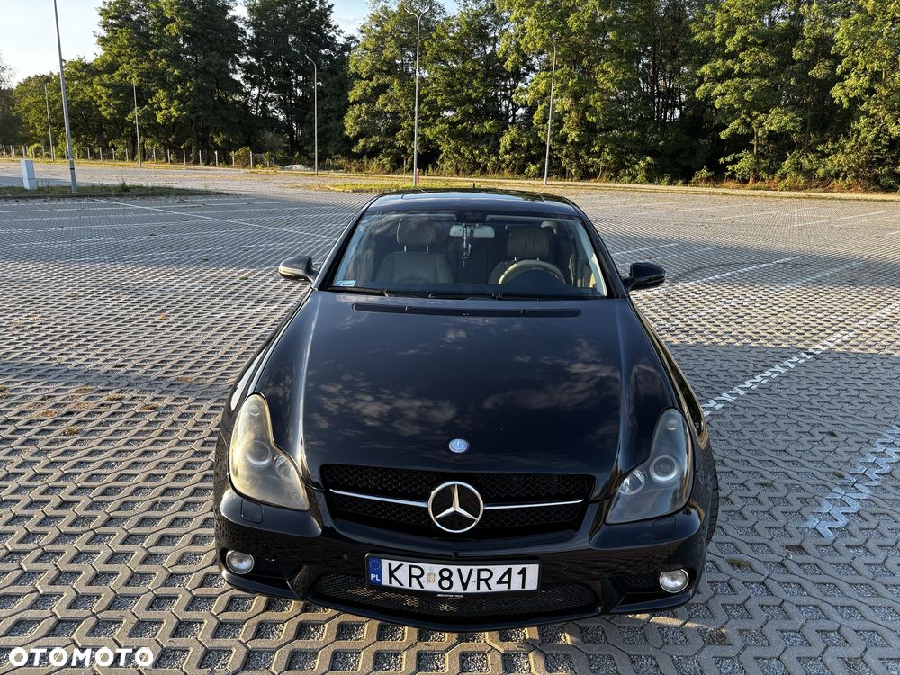 Mercedes-Benz CLS - 6