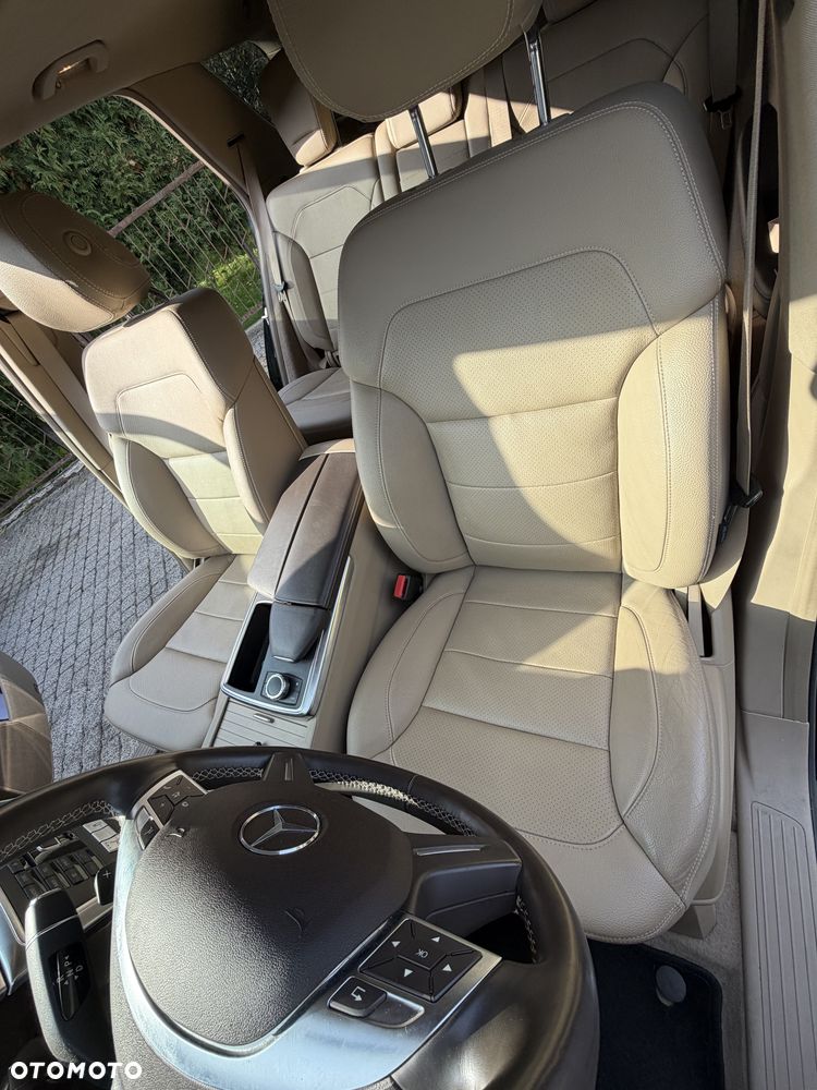 Mercedes-Benz ML - 17