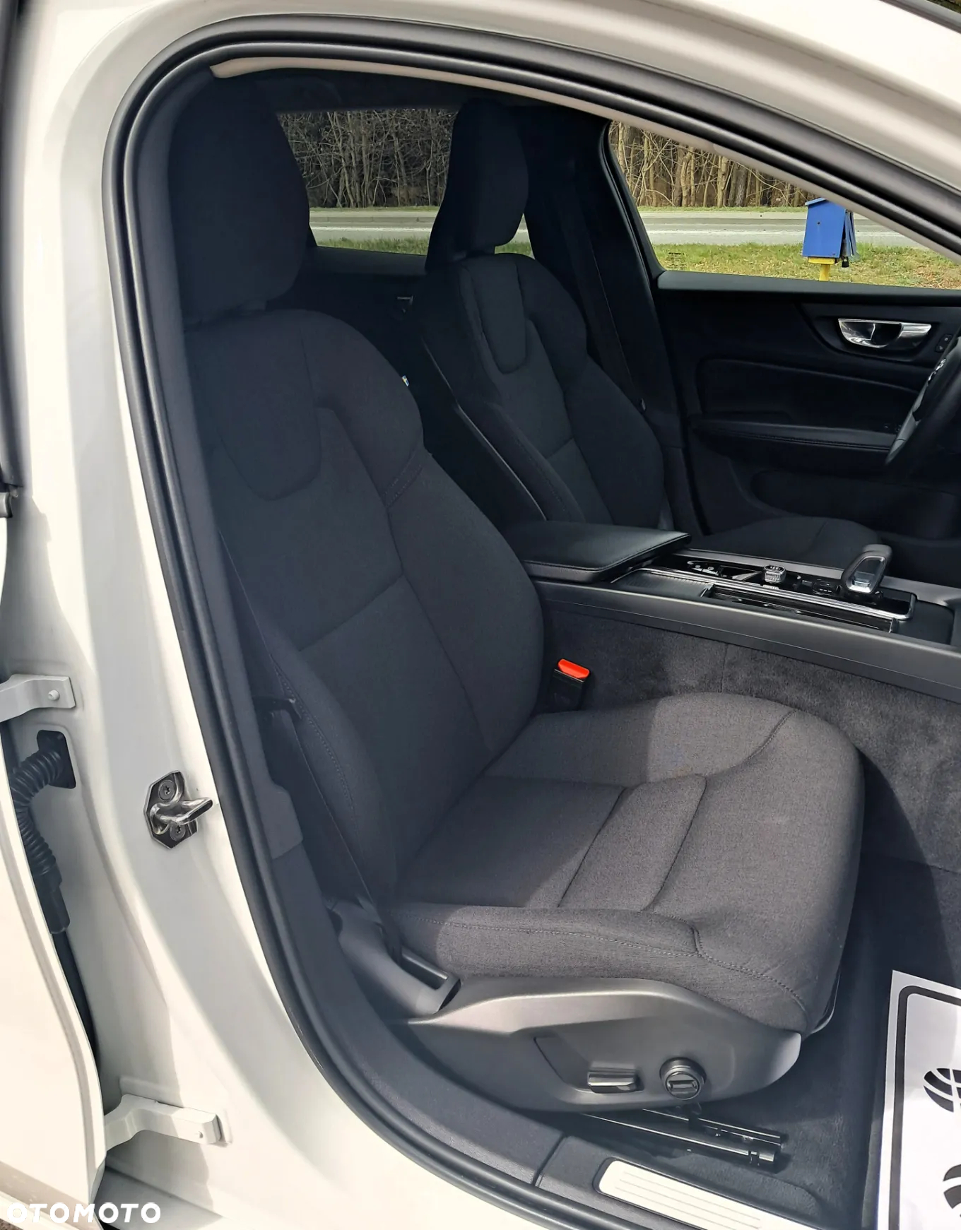 Volvo V60 B4 D Geartronic Momentum - 11