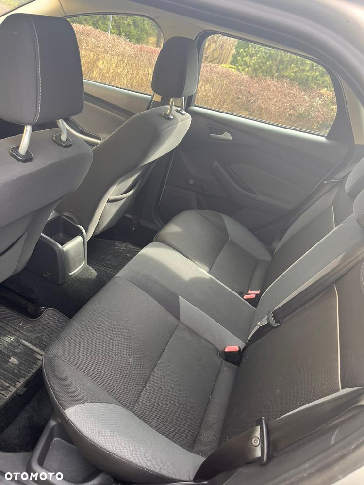 Ford Focus 1.6 TDCi Trend - 9