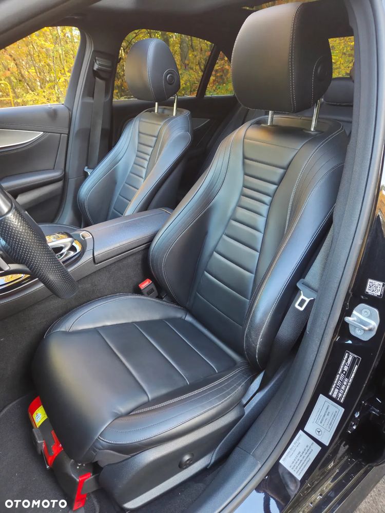 Mercedes-Benz Klasa E 200 4-Matic 9G-TRONIC - 27