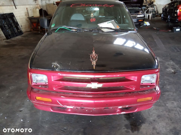 CHEVROLET BLAZER grill atrapa chlodnicy GMC JIMMY 4.3 s10 gmc jimmy sonoma front grille 1994 1995 1996 1997 1998 1999 2000 2001 2002 2003 2004 2005