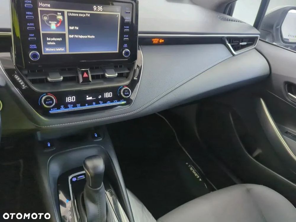 Toyota Corolla 1.8 Hybrid GPF Comfort - 8