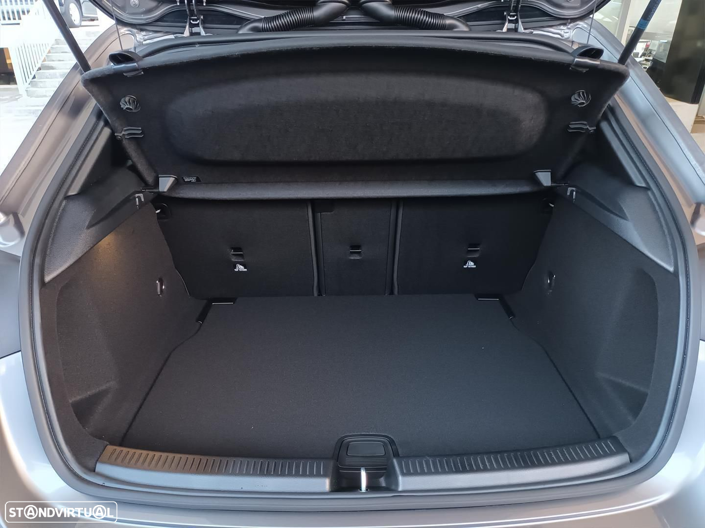 Mercedes-Benz A 180 d - 13