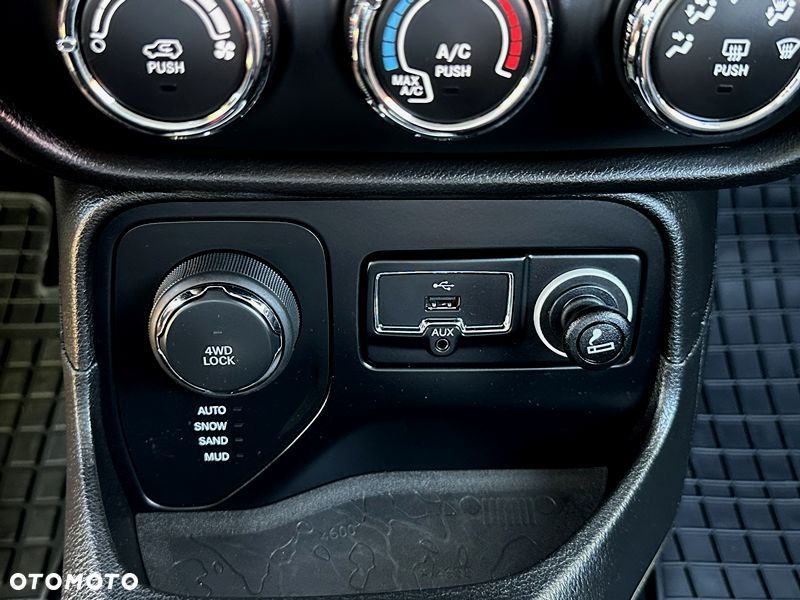 Jeep Renegade - 19