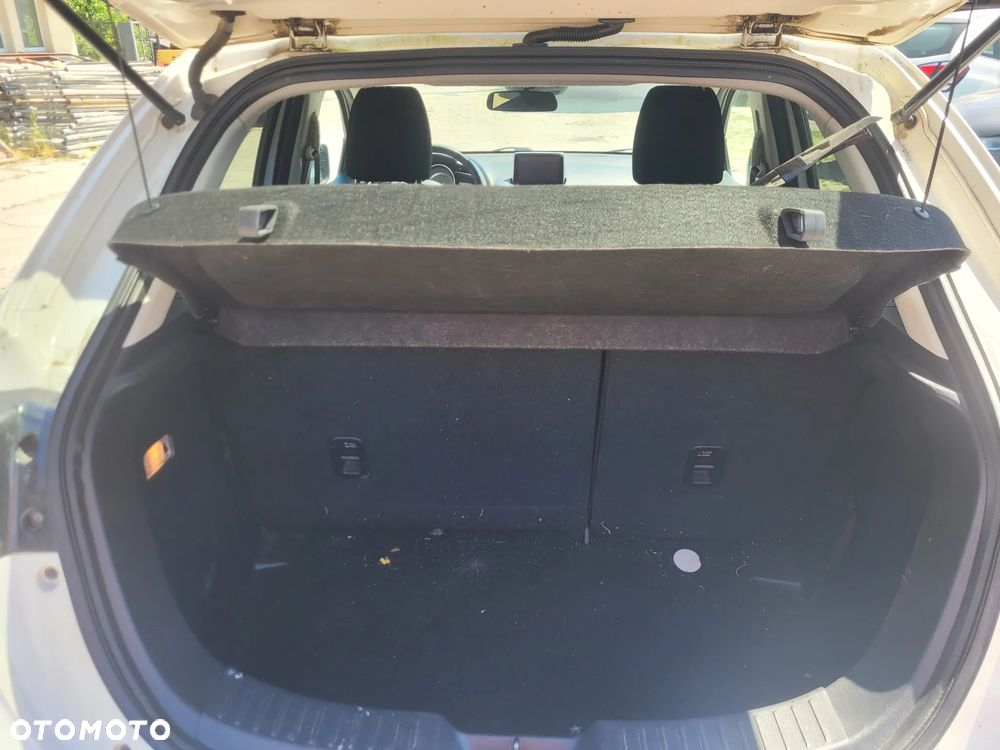 Mazda 2 SKYACTIV-G 115 i-ELOOP White Edition - 23
