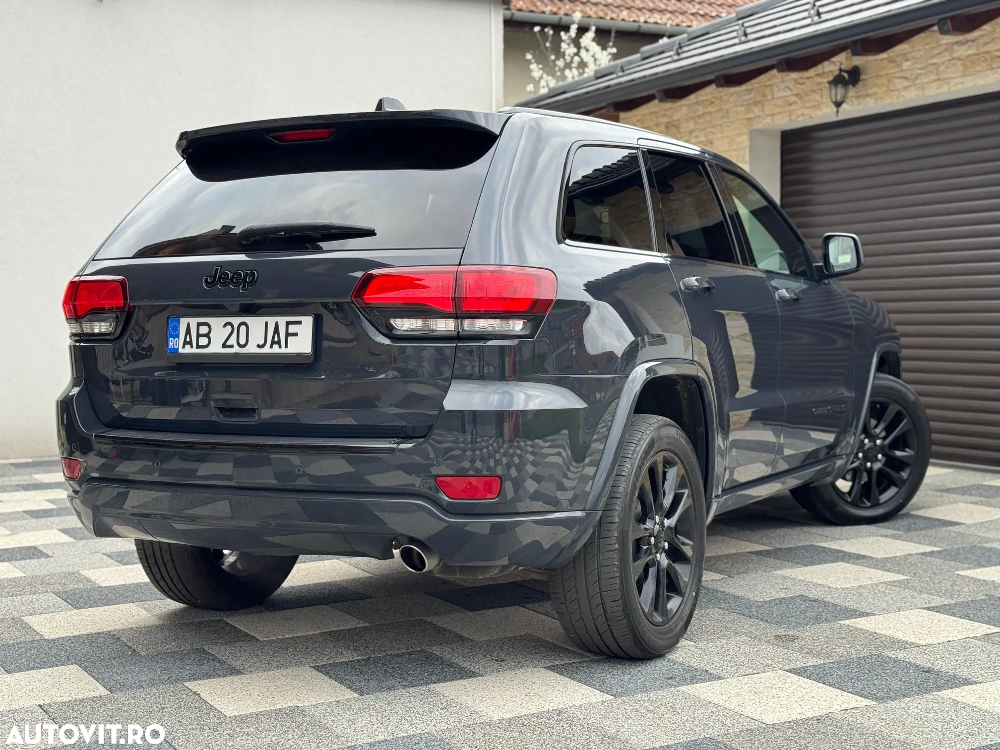 Jeep Grand Cherokee 3.6 V6 Pentastar 4WD Automatik Limited - 8
