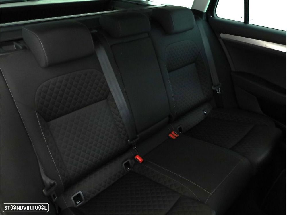 Skoda Superb Break 2.0 TDI DSG - 16